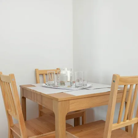 Apartment Piastowska Cozy With View By Renters Gdansk